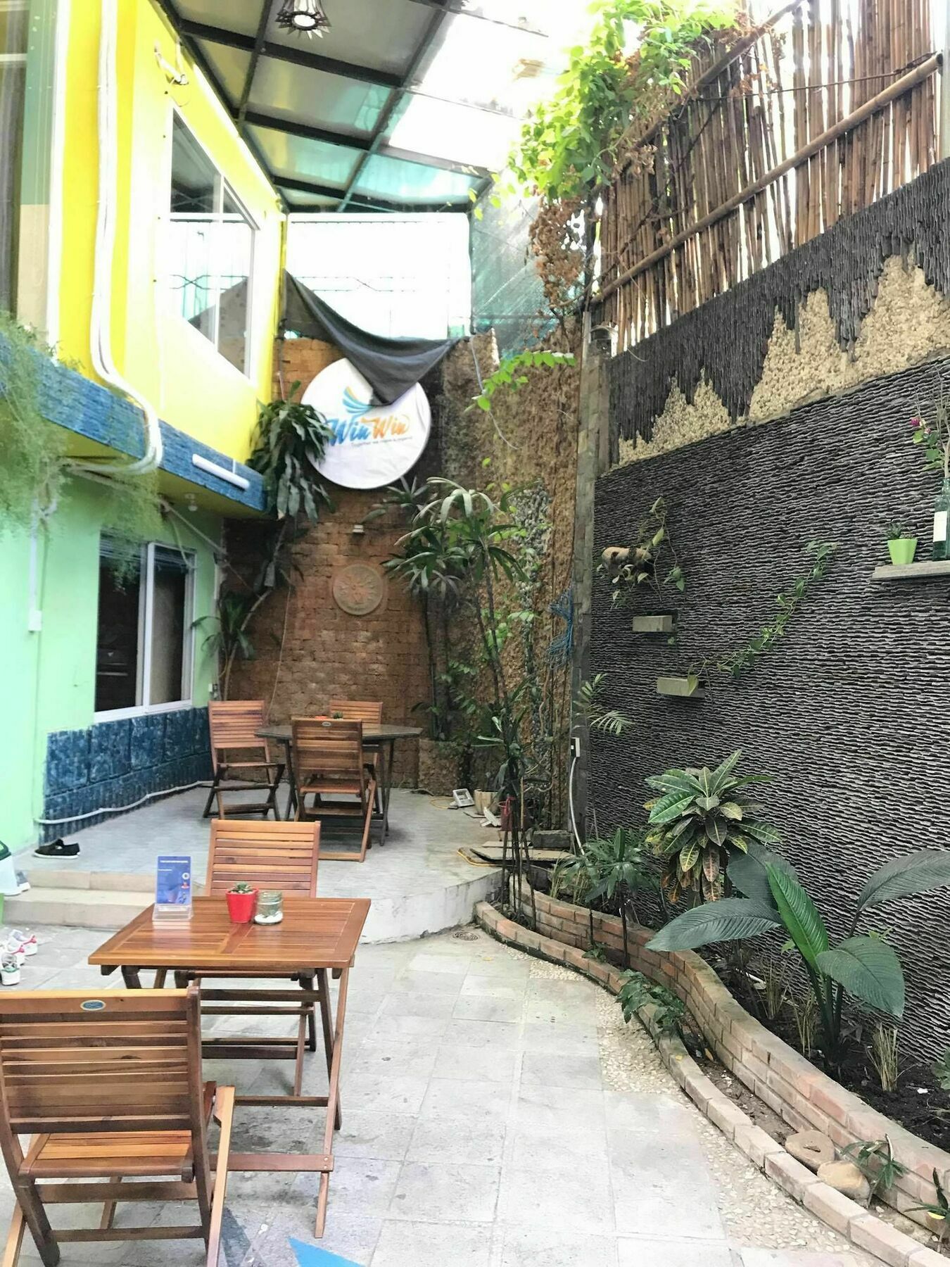 Win Win Hostel Da Nang Exteriör bild